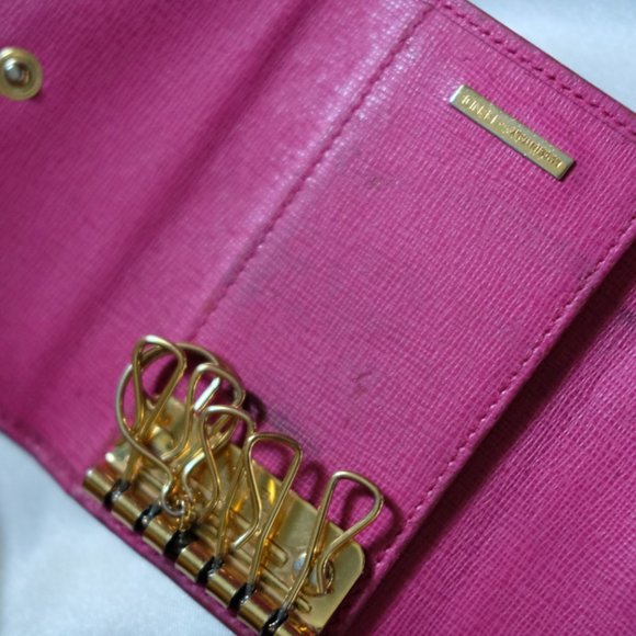 ✨ Authentic Pre-Loved Fendi Zucca Canvas Key Case with Pink Trim ✨ - Picture 2 of 4